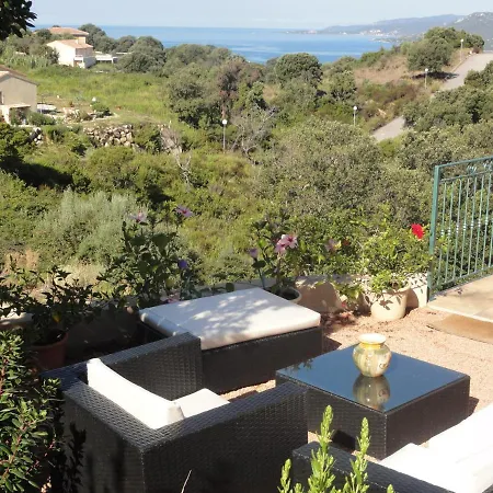 Bed and breakfast Tres Beau Haut De Vue Sur Mer